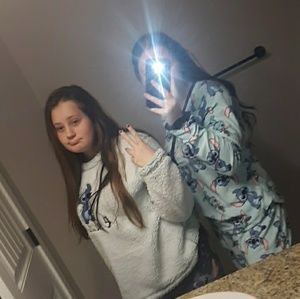 Meet your Posher, Harmony